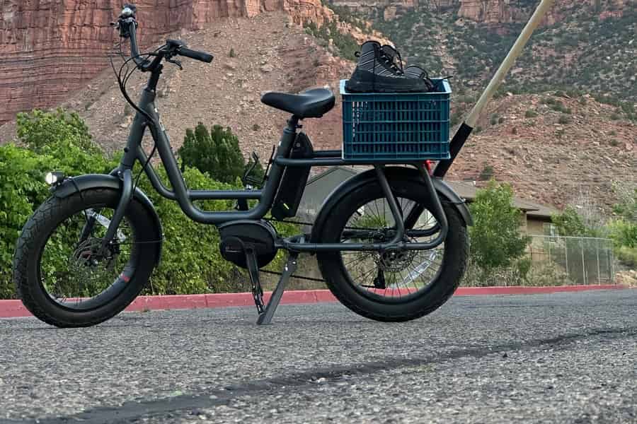 Zion-Nationalpark: Verleih von E-Bikes und Wanderausrüstung für die Narrows. Foto: GetYourGuide Zion-Nationalpark: Verleih von E-Bikes und Wanderausrüstung für die Narrows. Foto: GetYourGuide