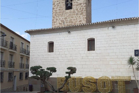 Alicante: Tour delle grotte di Canelobre e del Busot con trasferimento incluso