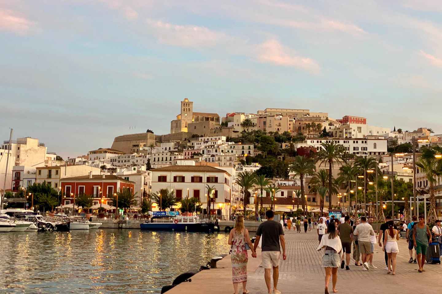 Ibiza: Dalt Vila Walking Tour with Sangra/Sangra Workshop - Ibiza: Evening Dalt Vila Walking Tour with Glass of Sangría