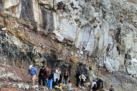 Malang: Tumpaksewu, Mount Bromo, Mount Ijen, Bali 3-Day Tour Private Homestay & Hotel