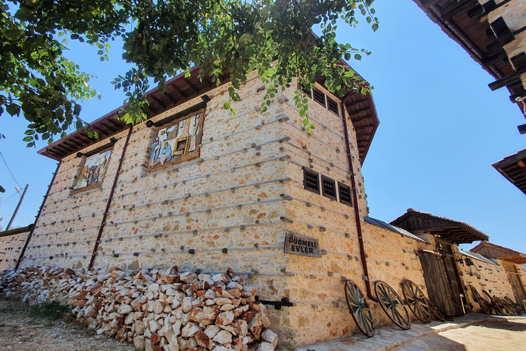 Side:Golden Cradle Cavern & Ormana Village Tour City of Side: Altınbeşik Cave, Buttoned Houses & Ormana Tour