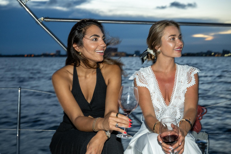 Miami: Intimate Unique Wine Tasting Sailing Experience Intimate, Unique Wine Tasting Sail Experience