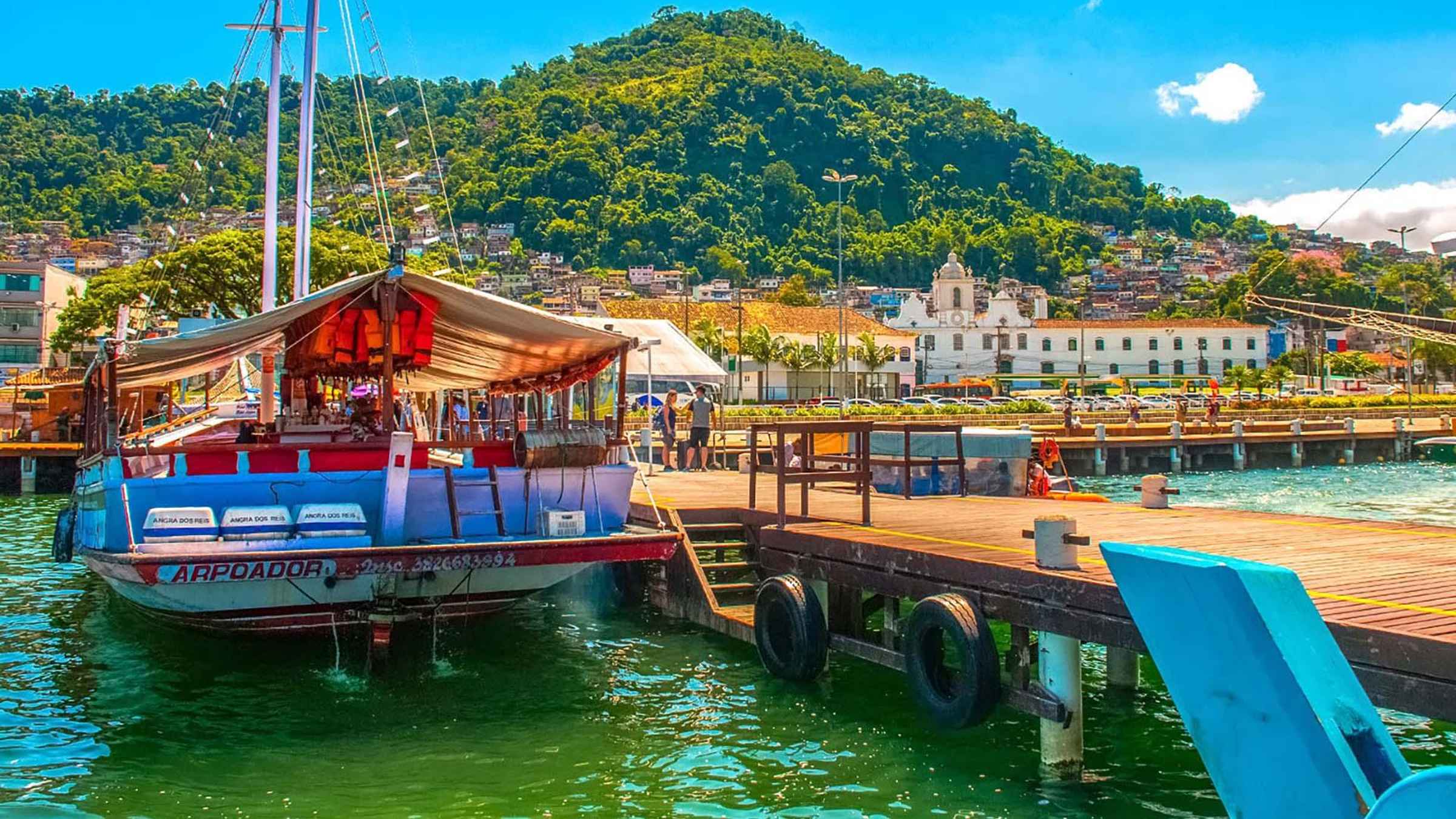 Visita guiada a Angra, com partida de Angra4 horas4.4