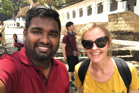 Kandy: Sigiriya, Dambulla, or Habarana Transfer & Tour