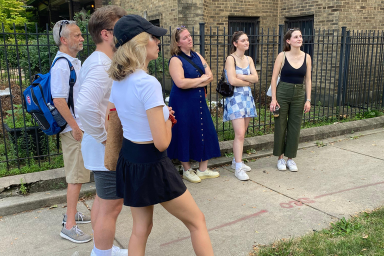 Chicago: Oktoberfest Walking Brewery Tour in Logan Square