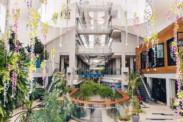 Nairobi: Village Market Guided Tour with Food Tasting village market tour with pickup