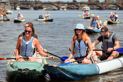 Prague: Guided Canoe Adventure – Discover Prague diferently