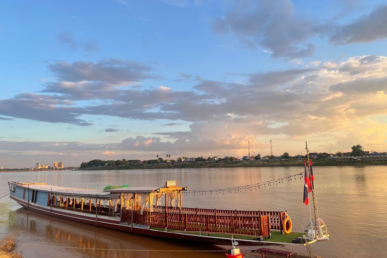 Vientiane: Mekong River Sunset Cruise with Snacks & Drinks