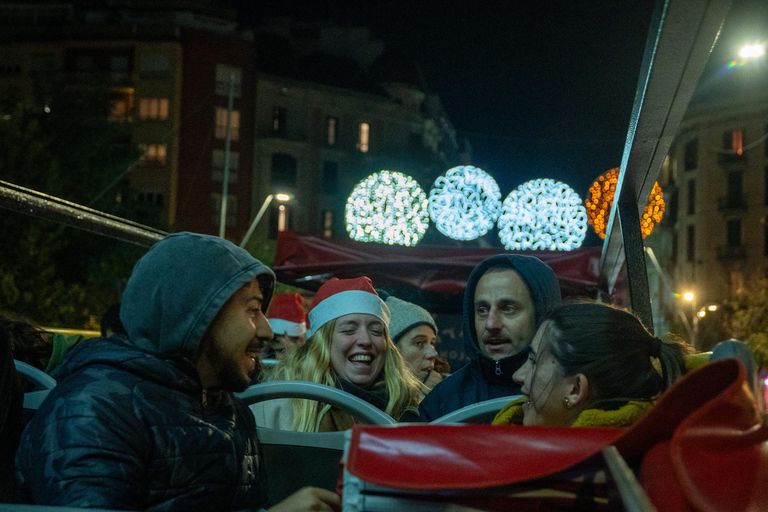 Barcelona: passeio de autocarro aberto com luzes de Natal20h30 Passeio de Natal Espanhol