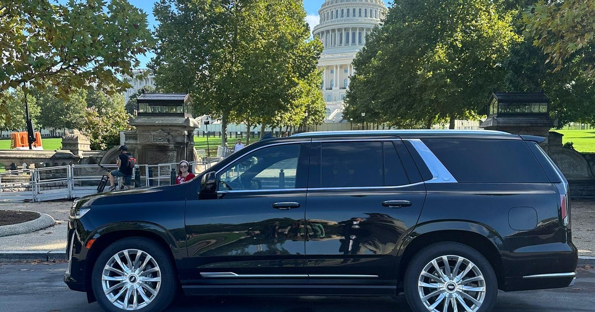 プライベートツアー：ワシントン DC 高級 SUV 3 時間セルフガイド GetYourGuide