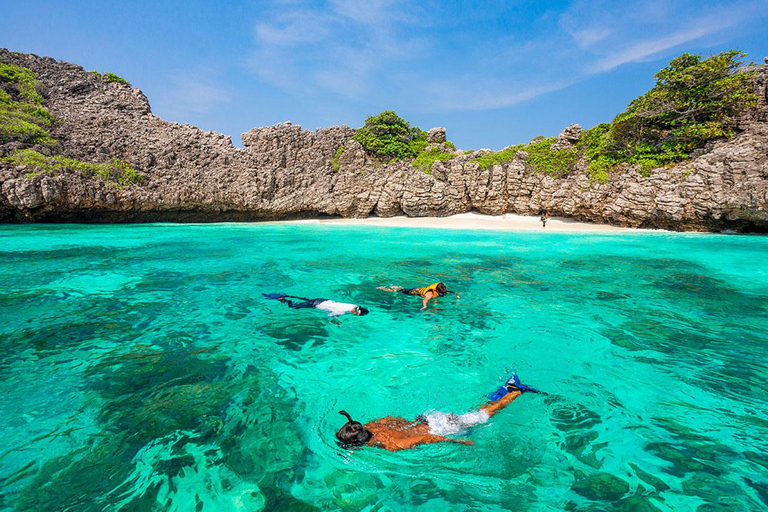 Ko Lanta : Koh Rok et Koh Haa : plongée avec masque et tuba dans les joyaux d&#039;Andaman