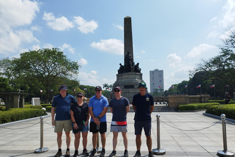 Manila: Intramuros Tour 6 timmar stadsvandring med Van Service