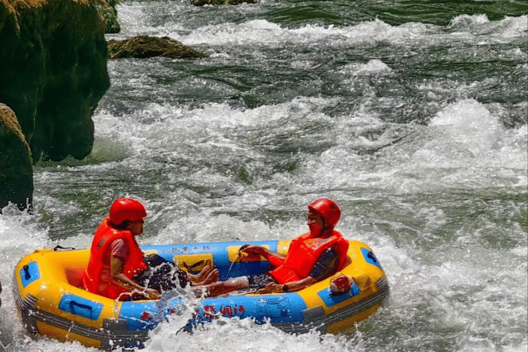 Zhangjiajie: Mengdong River Rafting & Furong Town Tour
