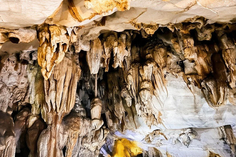 Vang Vieng: Jung Cave, Blue Lagoon 2 & 3 Guided Tour