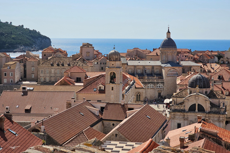 Dubrovnik: Tour a piedi di Game of Thrones e delle mura della cittàDubrovnik:Game of Thrones&amp;City Walls Tour a piedi