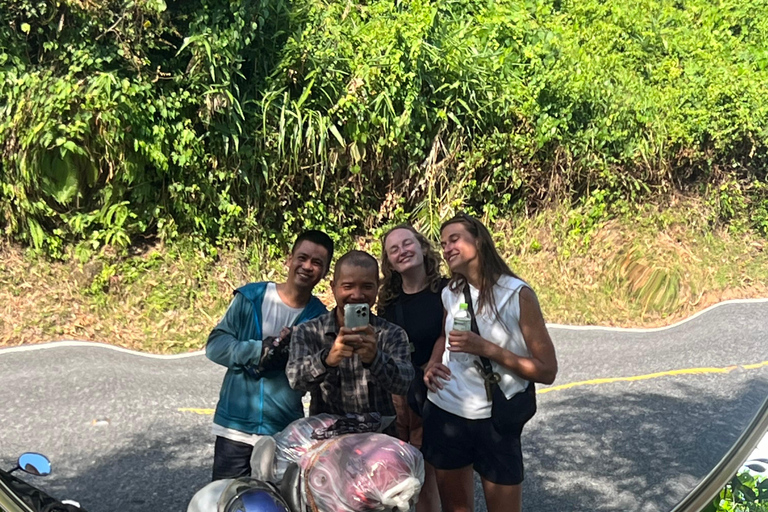 Da Nang: prywatna wycieczka Easy Rider motocyklem przez przełęcz Hai VanZ DA NANG/HOI AN (w obie strony)