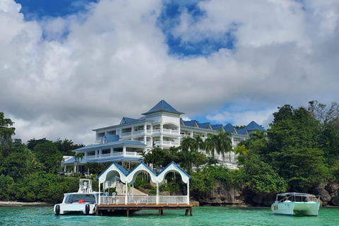 Puerto Plata: Samana, Bacardi Island, and Los Haitises Tour