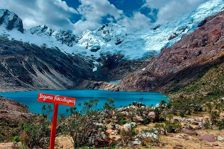 Huaraz: Rocotuyoc Ice Lagoon - White Mountain Range