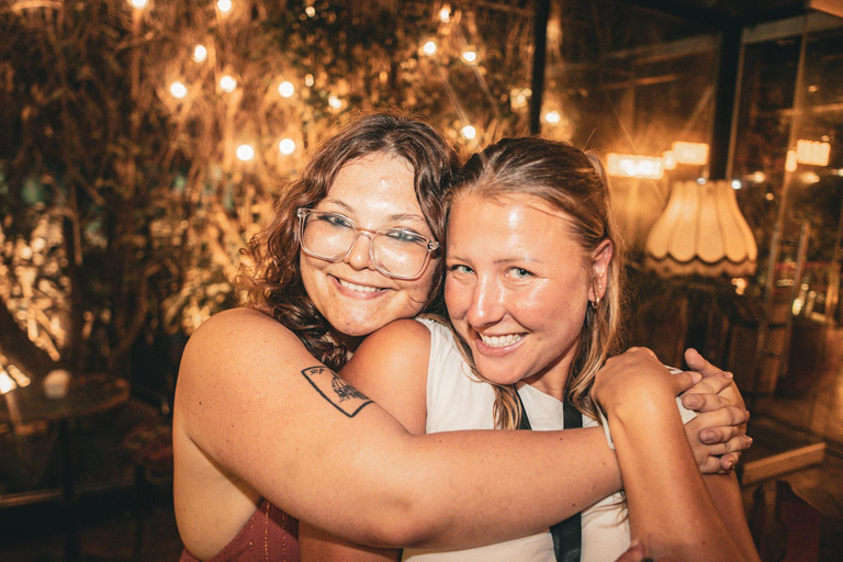 Tirana: Pub Crawl with 1 hour of Unlimited Drinks