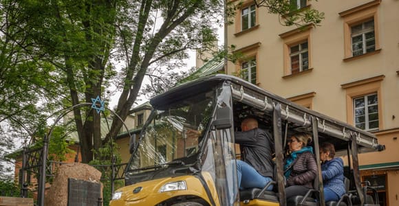 Krakow: Jewish Quarter and Ghetto Sightseeing Golf Cart Tour