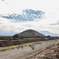 Messico, Teotihuacan y Basilica Guadalupe Tour - Housity