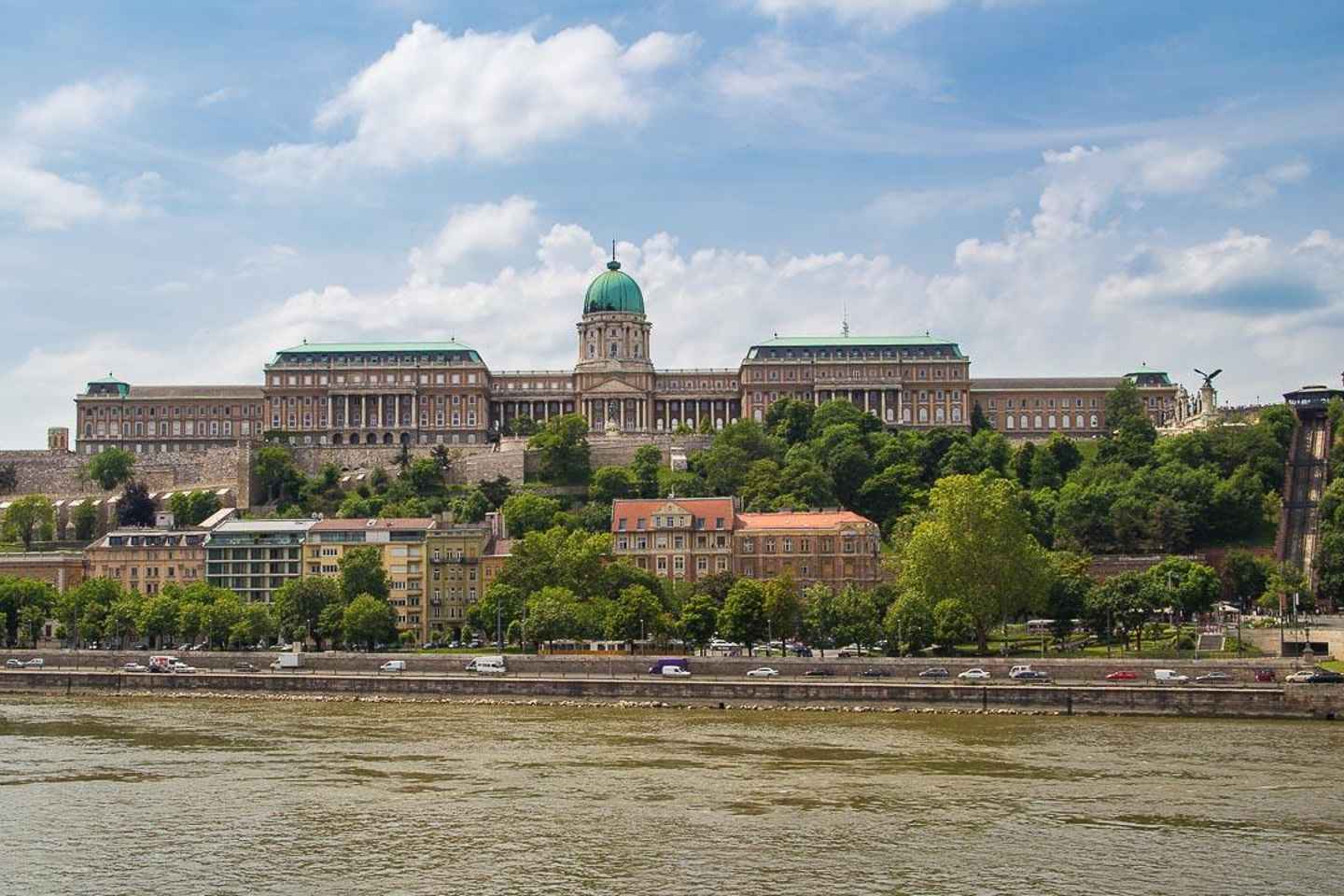 4 hour The Treasures of Budapest Private Walking Tour