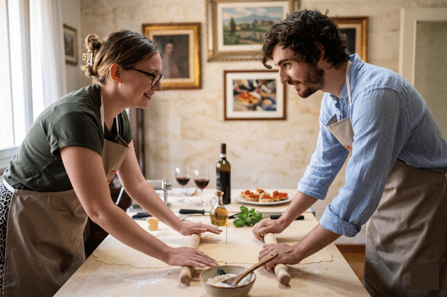 Colorful Tagliatelle and Ravioli Cooking Class near Arezzo