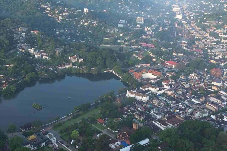 Tuk-Tuk Tales of Kandy: A Sensory City Tour with Local Guide A Sensory Kandy City Tour by Car Van with Local Guide