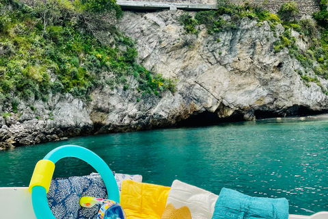 Boat rental without license Amalfi Coast