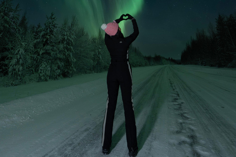 Rovaniemi: 5-star Northern Lights Tour + Pro Photos & Videos Aurora Hunting Photo Tour - another best seller ♥︎♥︎♥︎♥︎♥︎