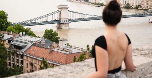 Budapest: Photoshoot with 15 Professionally Edited Photos