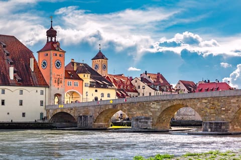 Regensburg: 2-stündiger Rundgang „Best Intro“ mit einem Einheimischen