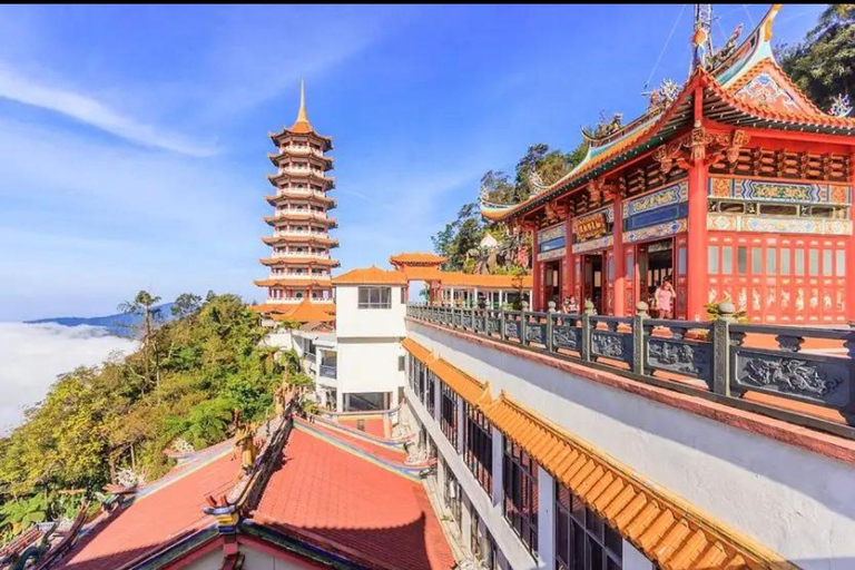 Kuala Lumpur: Genting Highlands & Batu Caves Tour