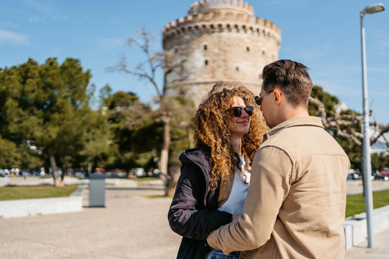 Thessaloniki: Private City & Waterfront Photoshoot Standard: 20 photos | 30 mins