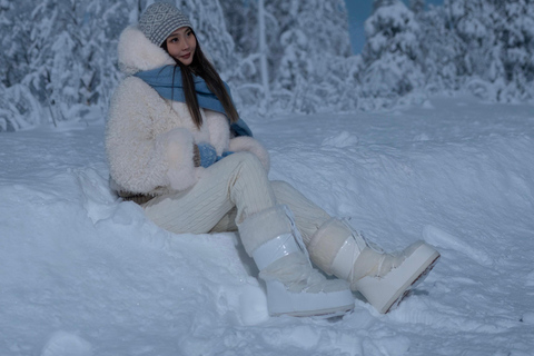 Rovaniemi: 5-star Northern Lights Tour + Pro Photos & Videos Aurora Hunting Photo Tour - another best seller ♥︎♥︎♥︎♥︎♥︎