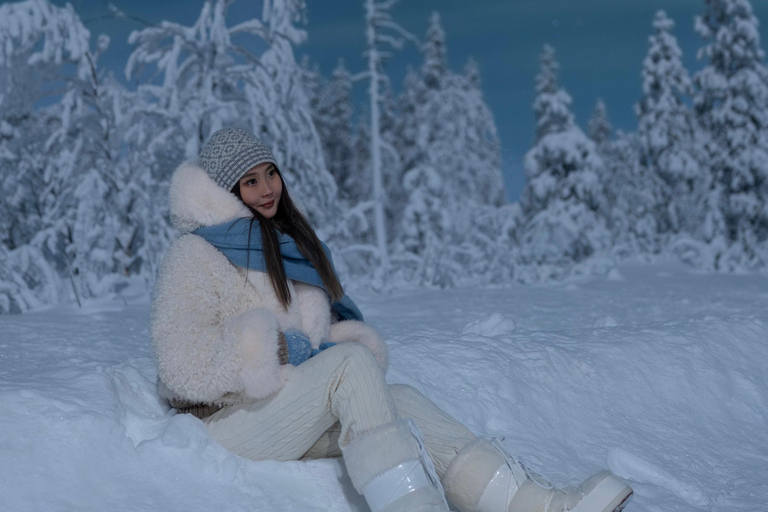 Rovaniemi: 5-star Northern Lights Tour + Pro Photos & Videos Aurora Hunting Photo Tour - another best seller ♥︎♥︎♥︎♥︎♥︎