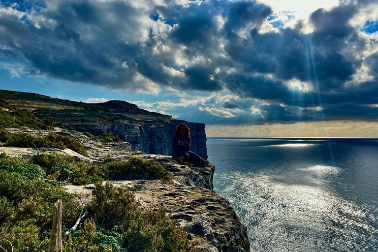 Gozo al Descubierto: Senderismo guiado en Gozo - El OesteGozo al Descubierto: Tour guiado de senderismo por el oeste de Gozo