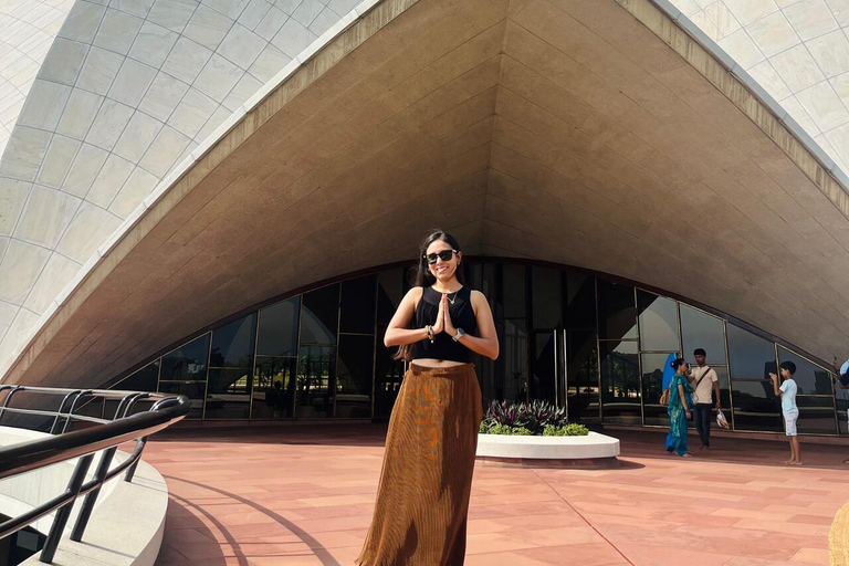 New Delhi: Full-Day Sightseeing Trip with Akshardham Temple New Delhi: Full-Day Sightseeing Trip with Entry Ticket