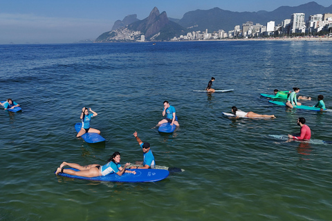 Rio de Janeiro: Surf school with all materials included Surf lessons: Ipanema and Copacabana rivers
