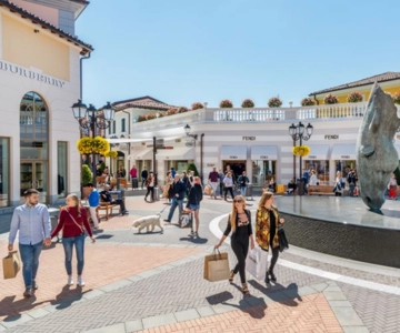 Torino: Serravalle Outlet Transportbillet