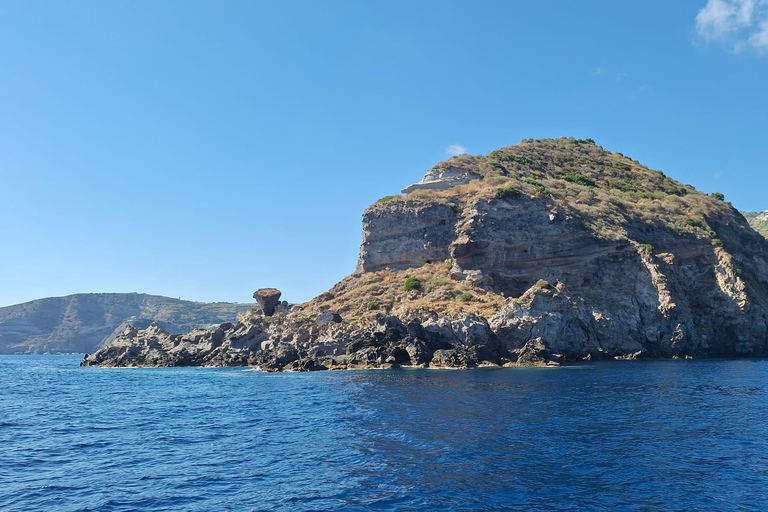 From Sorrento: Ischia Island Private Day Trip Gozzo Sorrentino 28FT