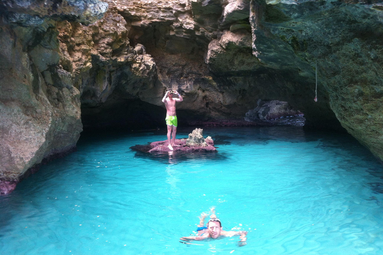 Formentera: Espalmador sightseeing tour, Caves and Hidden Coves with Snorkeling Formentera: Espalmador Tour, Grotte e Cale Nascoste with Snorkeling