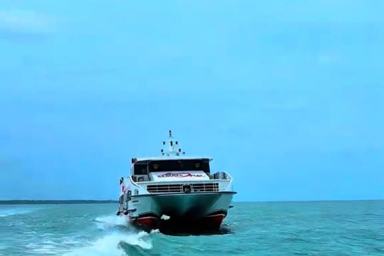 Gili Trawangan, Air or Lombok: to Bali Padang Bai Fast Boat Ticket Fastboat 1-Way From Gili Air To Bali Padang Bai