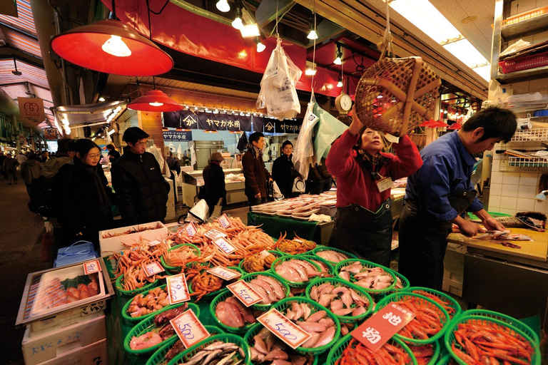 Bespoke Kanazawa Private Night Tour: Local Food & Secrets