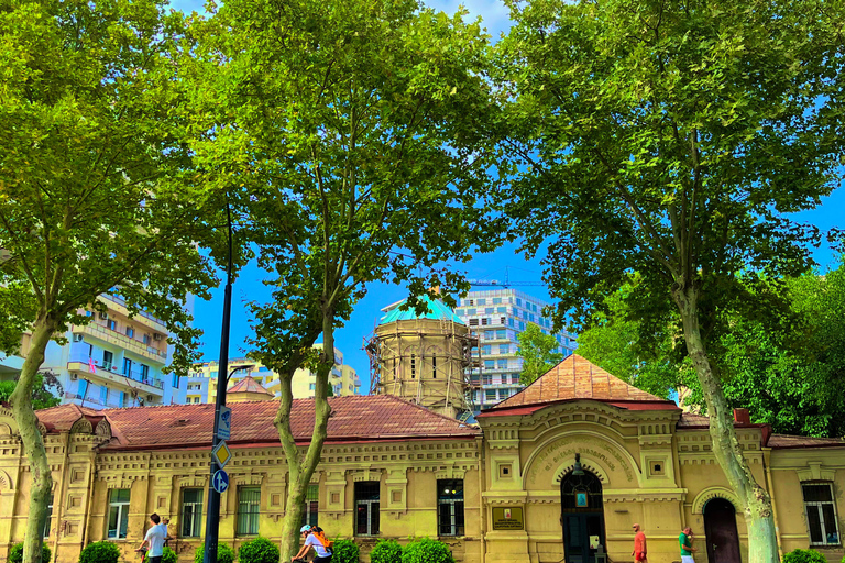Tbilisi: Walk to a Luxurious District with Parks & Coffee Shared-Group Tour ***3 HOURS***
