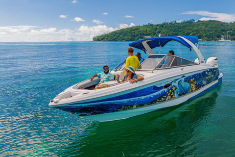 Besuche die Schwesterninsel, Coco, Felicite und La Digue.