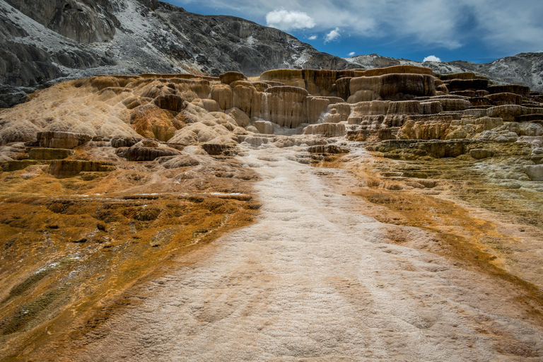 Kazbegi & Gudauri Scenic Photo Day Tour from Tbilisi