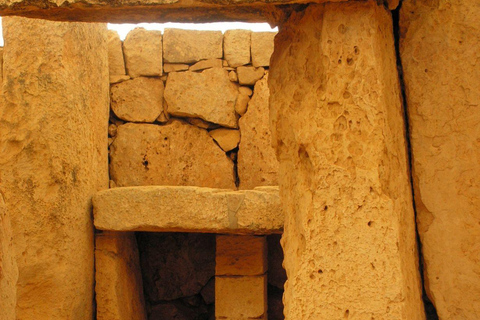Malta: Tarxien Temples, Zejtun, and Blue Grotto Day Tour
