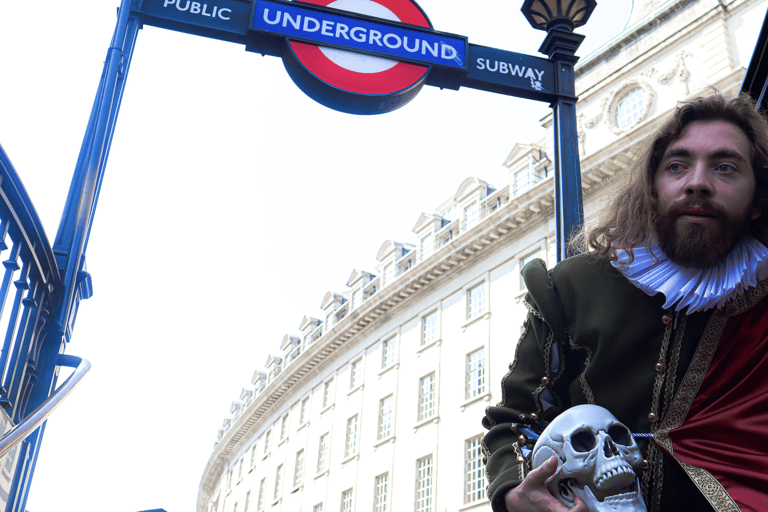 Londres : Visite en bus avec théâtre et comédie en directLondres : une visite guidée divertissante avec théâtre et comédie en direct