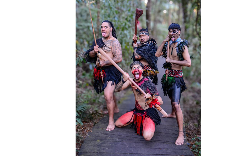 Bay of Islands HÅL I ROCKEN &amp; WAITANGI TREATY GROUNDS